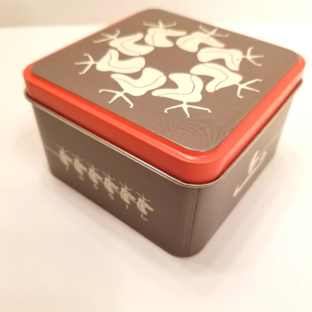 Fossil Reindeer Siver-tone Christmas Metallic Square Tin with Reindeer Design